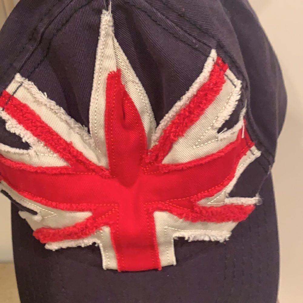 Boy hat 🧢 sale - Picture 2 of 6
